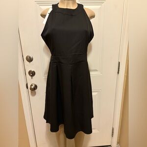 Elegant Black Sleeveless Dress